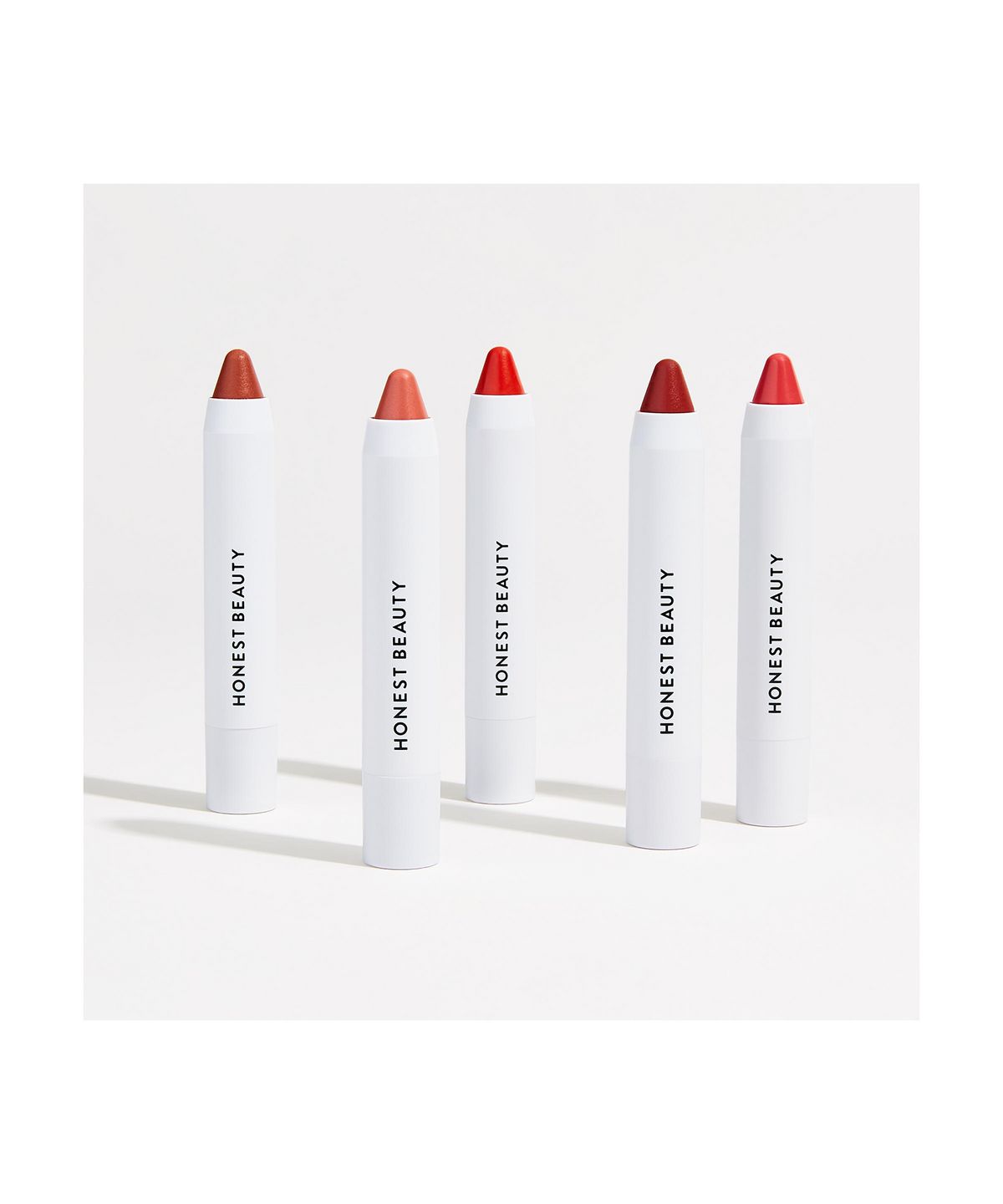 HONEST BEAUTY Lip Crayon-Lush Sheer купить в Beauty Storage. Быстрая доставка по России и СНГ.