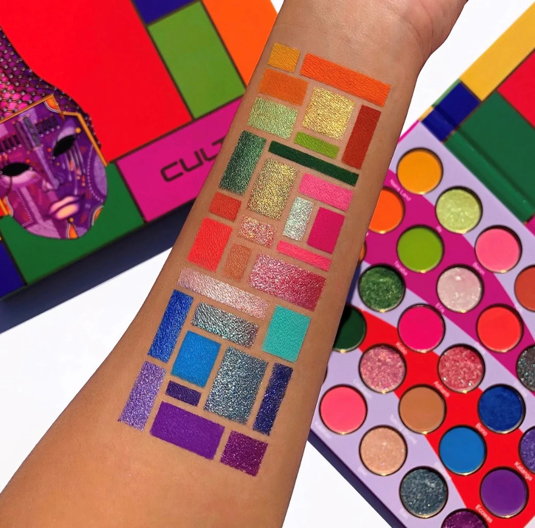 JUVIA'S PLACE Culture Eyeshadow Palette купить в Beauty Storage. Быстрая доставка по России и СНГ.
