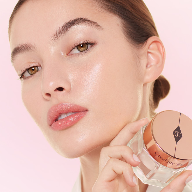 CHARLOTTE TILBURY Charlotte's Iconic Magic Skin Duo купить в Beauty Storage. Быстрая доставка по России и СНГ.