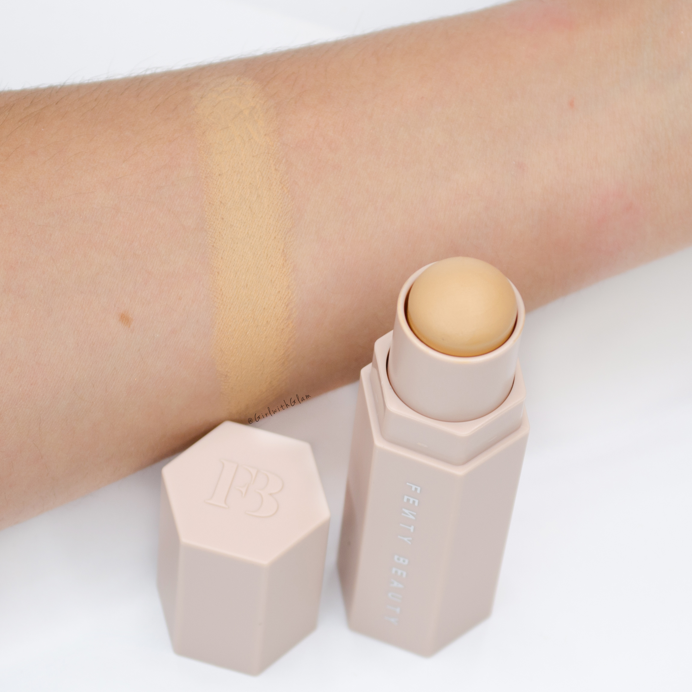 FENTY BEAUTY Match Stix Matte Skinstick