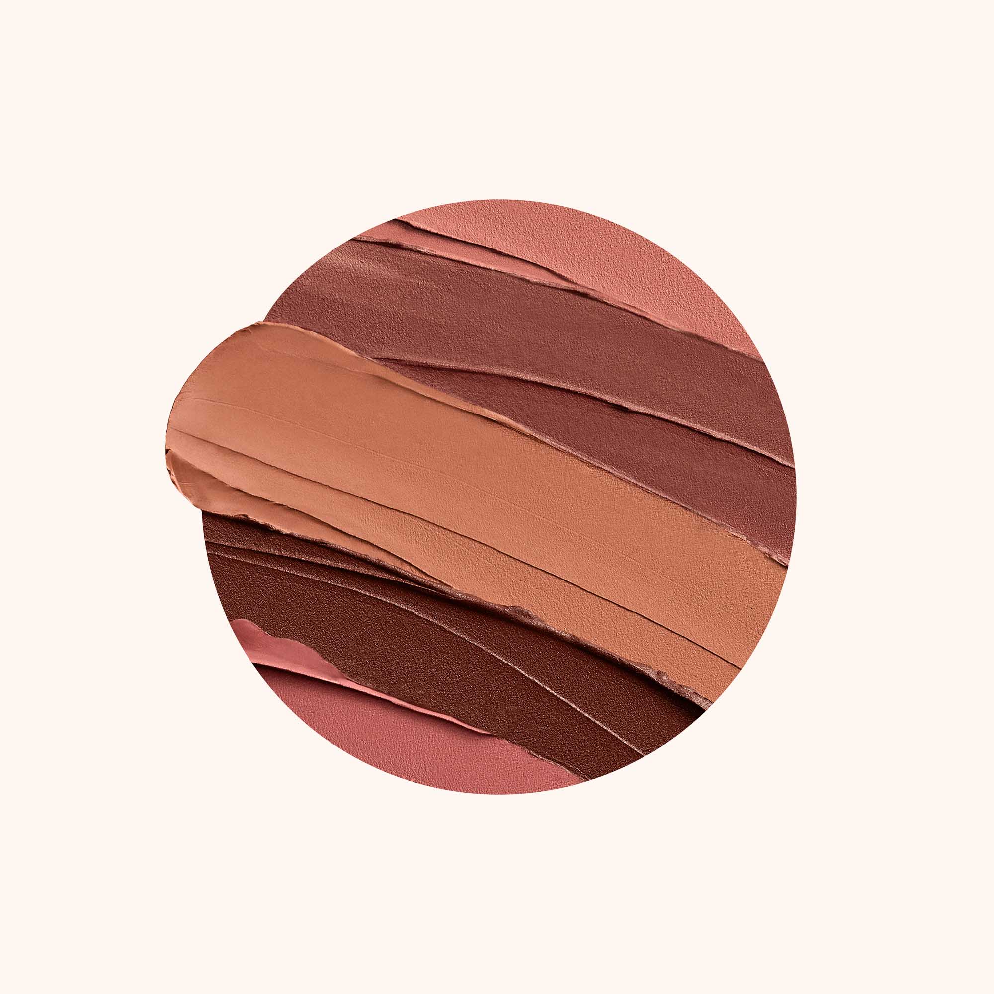 RARE BEAUTY by Selena Gomez Kind Words Matte Lipstick купить в Beauty Storage. Быстрая доставка по России и СНГ.
