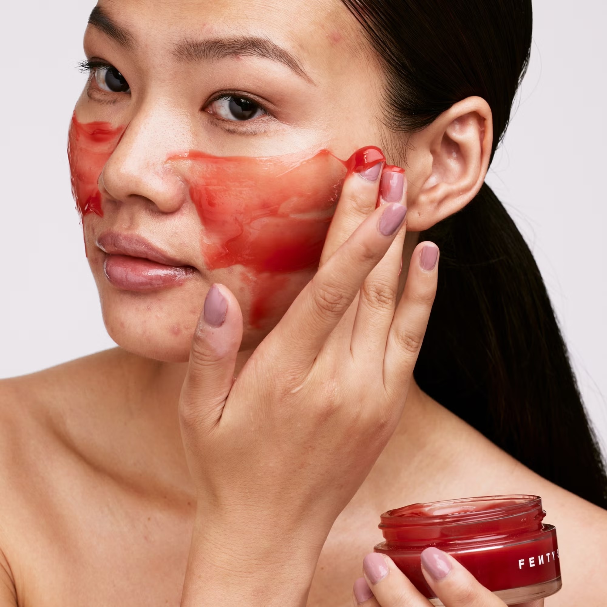 FENTY SKIN Cherry Dub Blah 2 Bright 5% AHA Face Mask купить в Beauty Storage. Быстрая доставка по России и СНГ.

