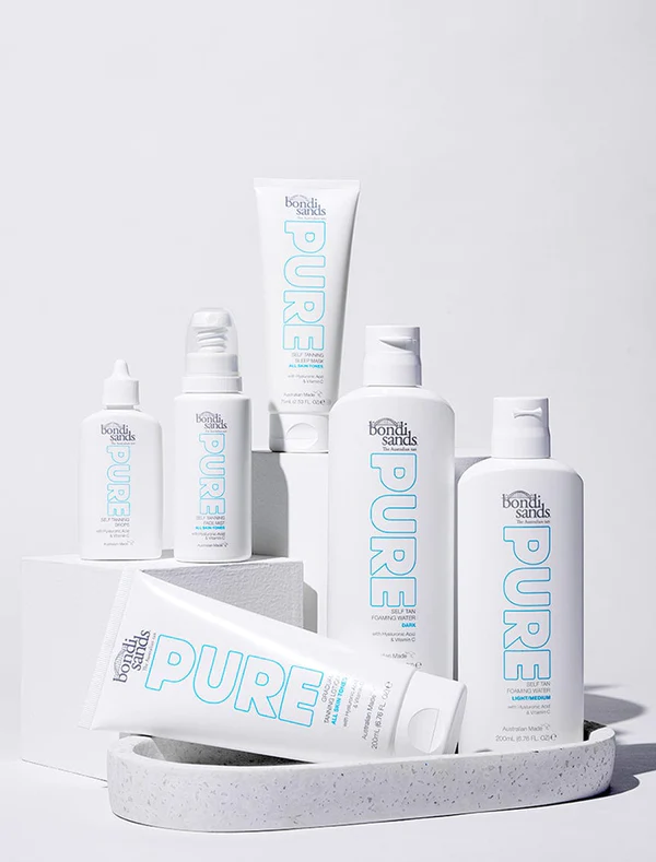 Pure Self Tan Foaming Water Dark  купить в Beauty Storage. Быстрая доставка по России и СНГ.
