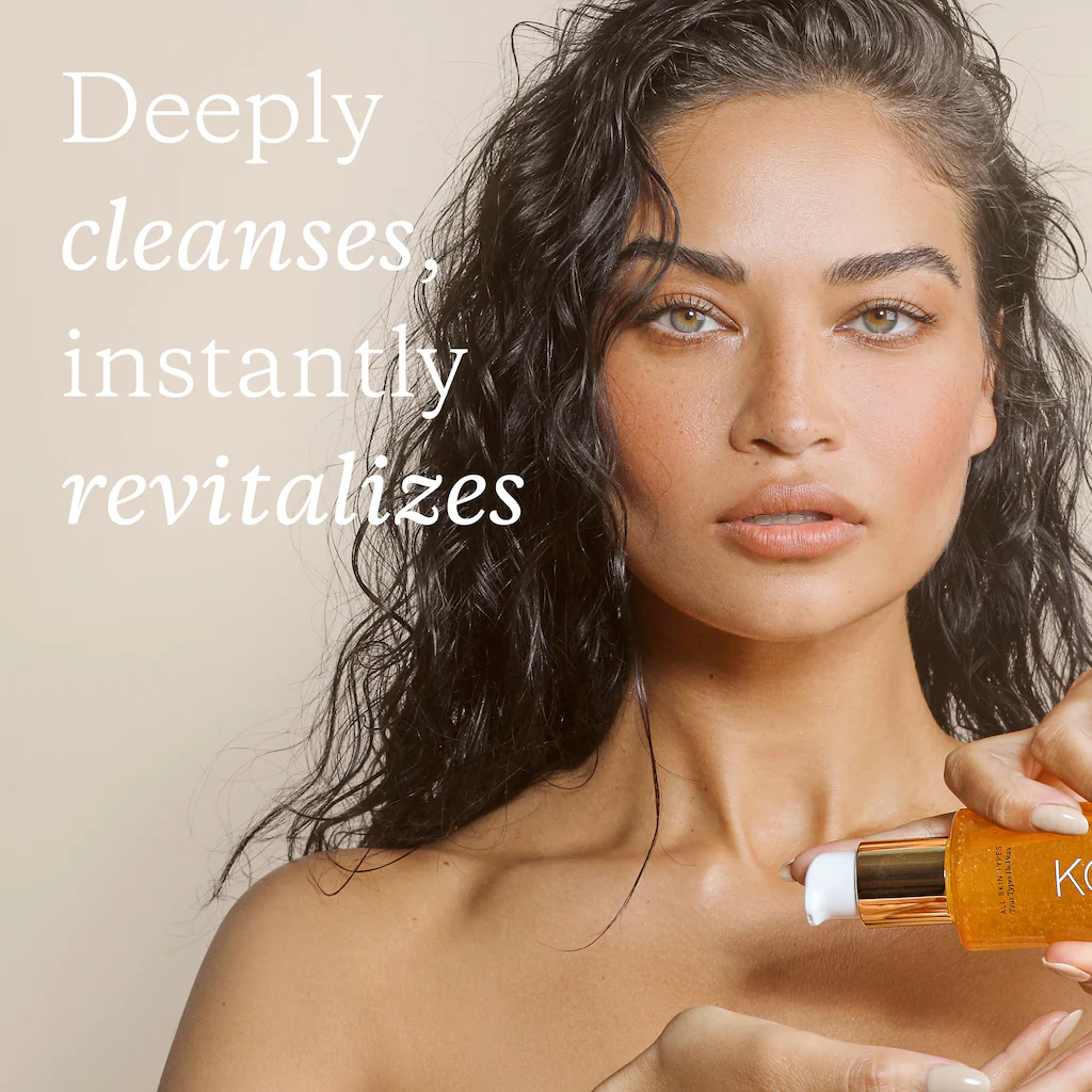 KORA ORGANICS Turmeric Glow Foaming Cleanser купить в Beauty Storage. Быстрая доставка по России и СНГ.