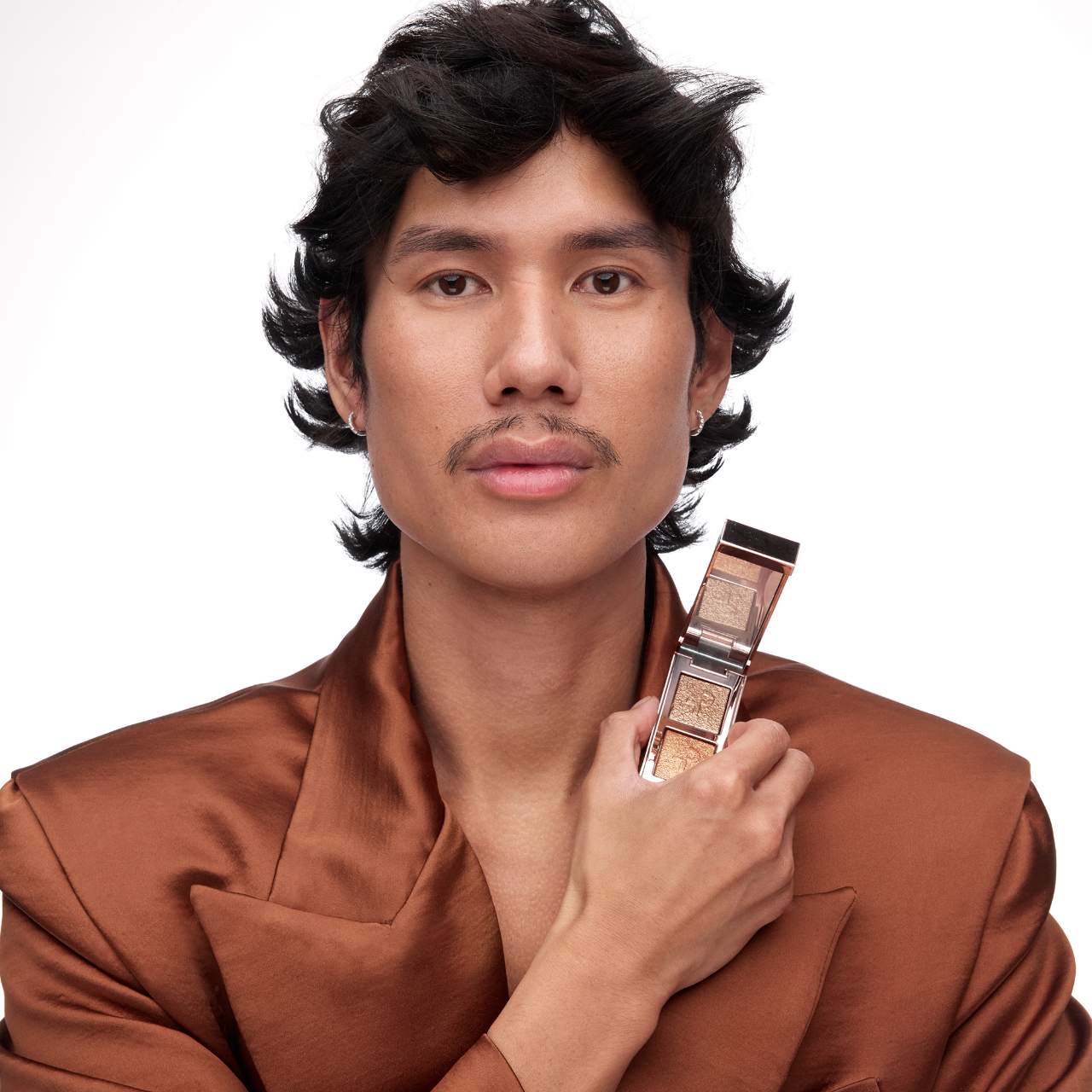 PATRICK TA Major Dimension Eye Illusion Eyeshadow Duo купить в Beauty Storage. Быстрая доставка по России и СНГ.