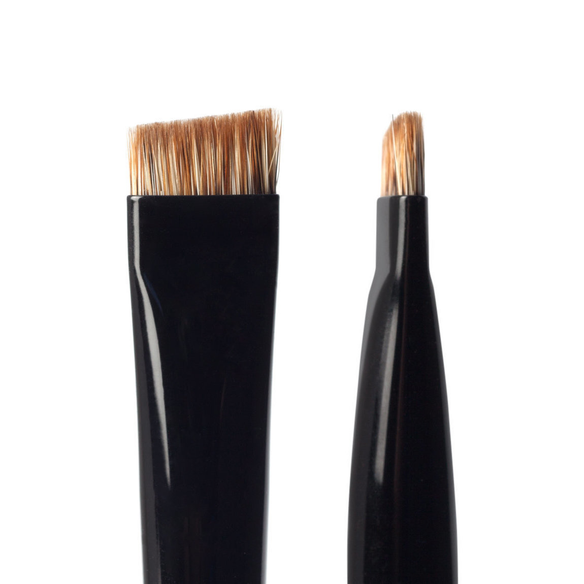 WAYNE GOSS Brush 21 Eyebrow Brush купить в Beauty Storage. Быстрая доставка по России и СНГ.