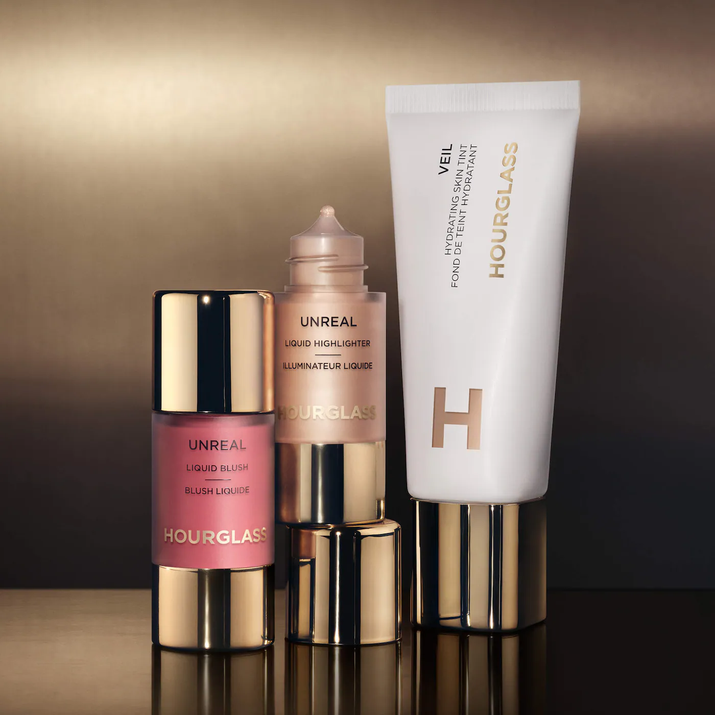 Купить HOURGLASS Unreal Radiant Glow Liquid Highlighter на Beautystorage.ru. Быстрая доставка по России и СНГ.