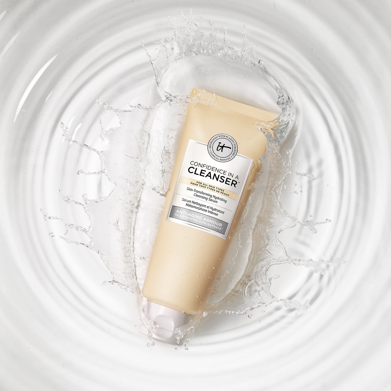 IT COSMETICS Confidence in a Cleanser купить в Beauty Storage. Быстрая доставка по России и СНГ.