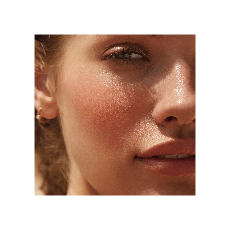 VICTORIA BECKHAM BEAUTY Cheeky Posh купить в Beauty Storage. Быстрая доставка по России и СНГ.
