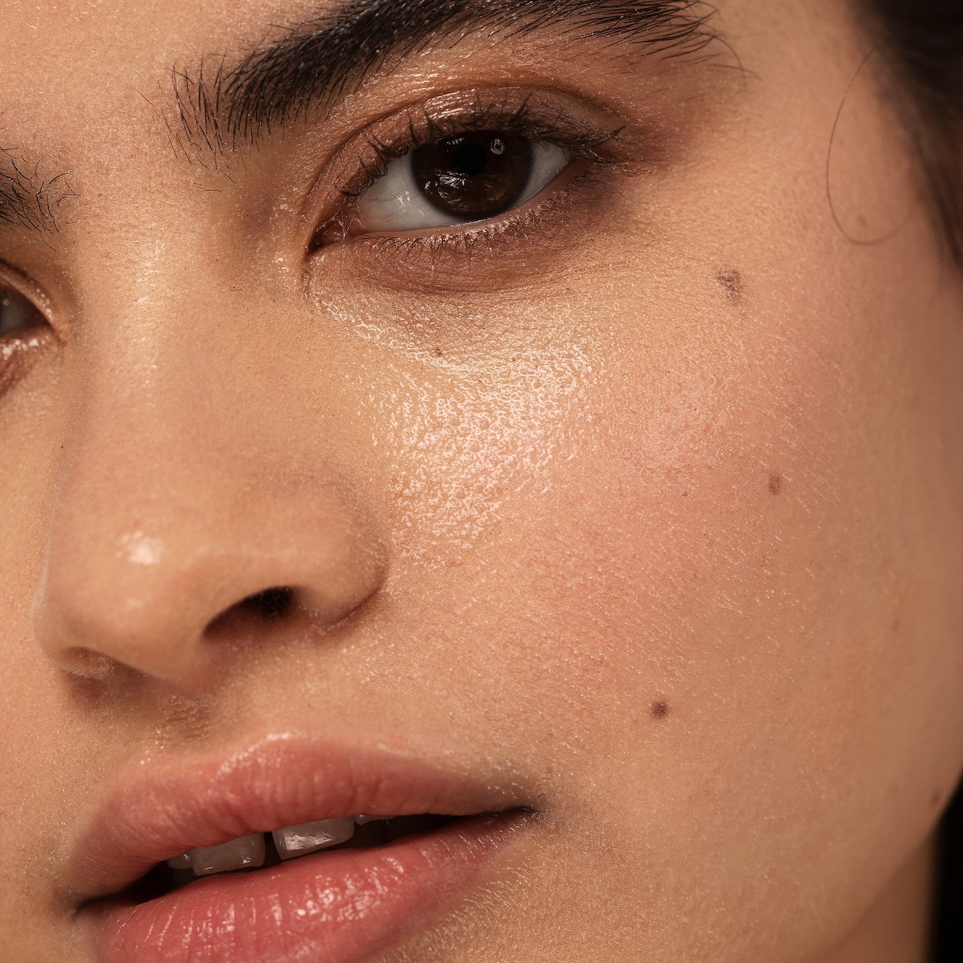 ILIA Blue Light Protect + Set Mist купить в Beauty Storage. Быстрая доставка по России и СНГ.
