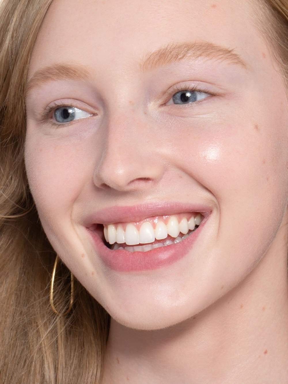 ILIA Super Serum Skin Tint SPF 30/40 Foundation купить в Beauty Storage. Быстрая доставка по России и СНГ.
