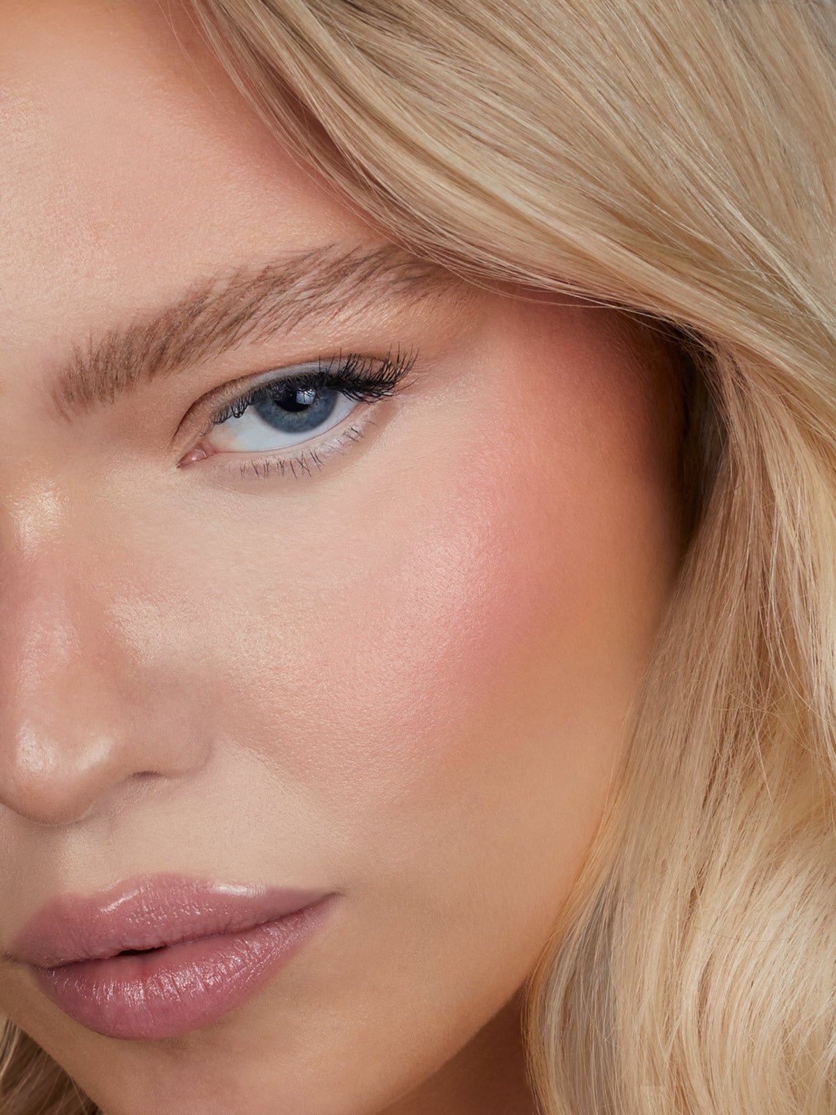 REFY Cream Blush купить в Beauty Storage. Быстрая доставка по России и СНГ.