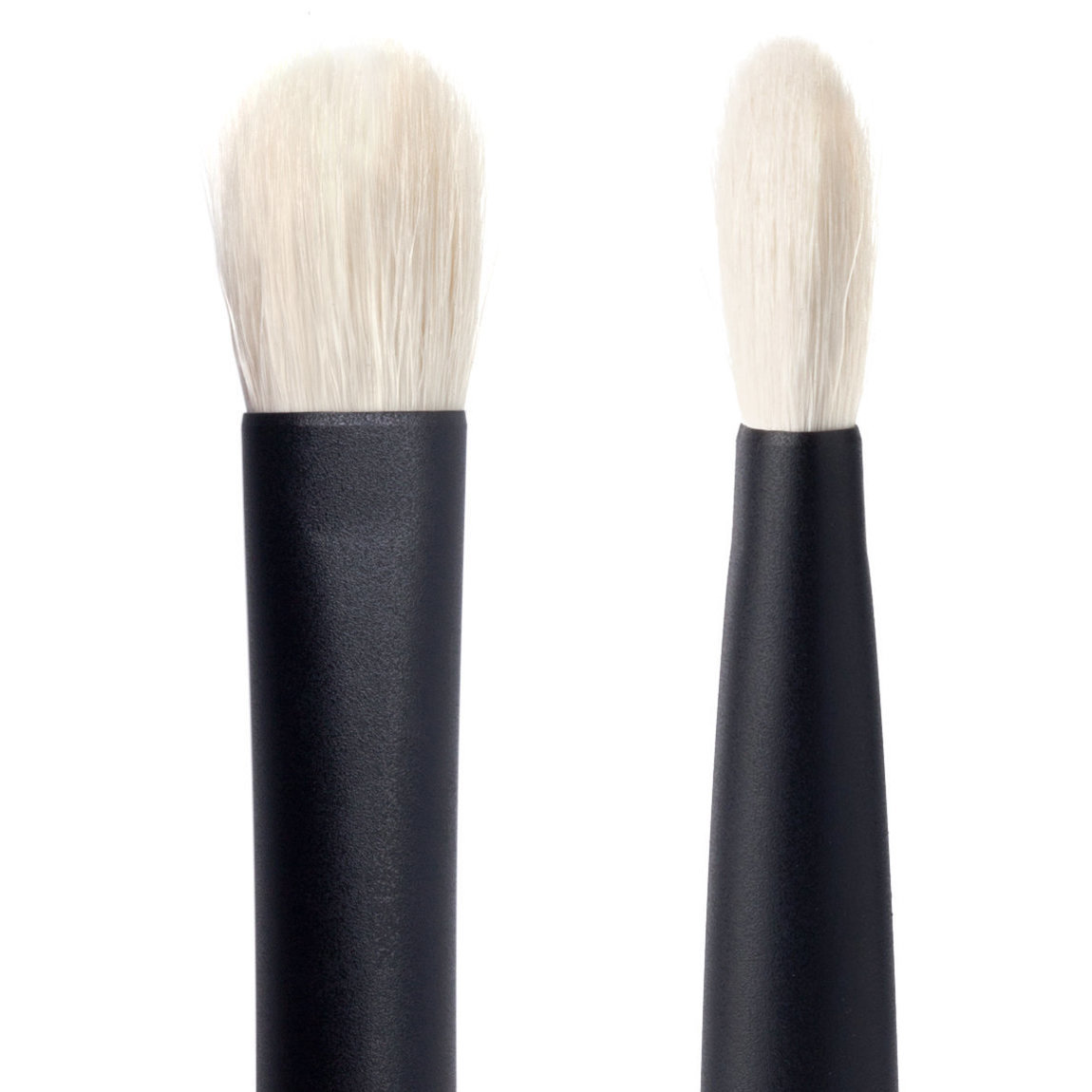 CHIKUHODO Takumi Series T-7 Medium Eye Shadow Brush купить в Beauty Storage. Быстрая доставка по России и СНГ.