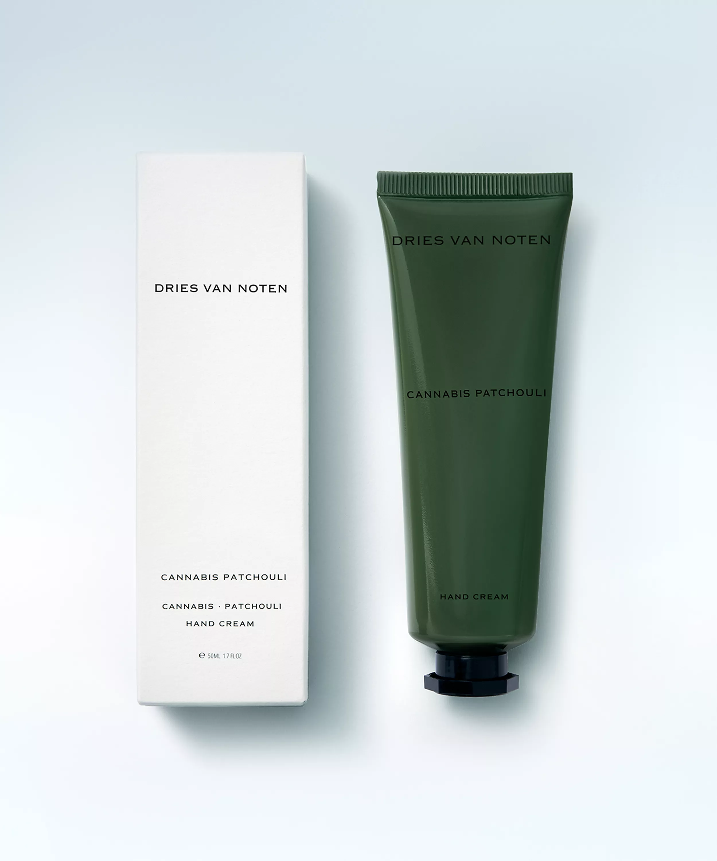 Купить DRIES VAN NOTEN Cannabis Patchouli Hand Cream на Beautystorage.ru. Быстрая доставка по России и СНГ.