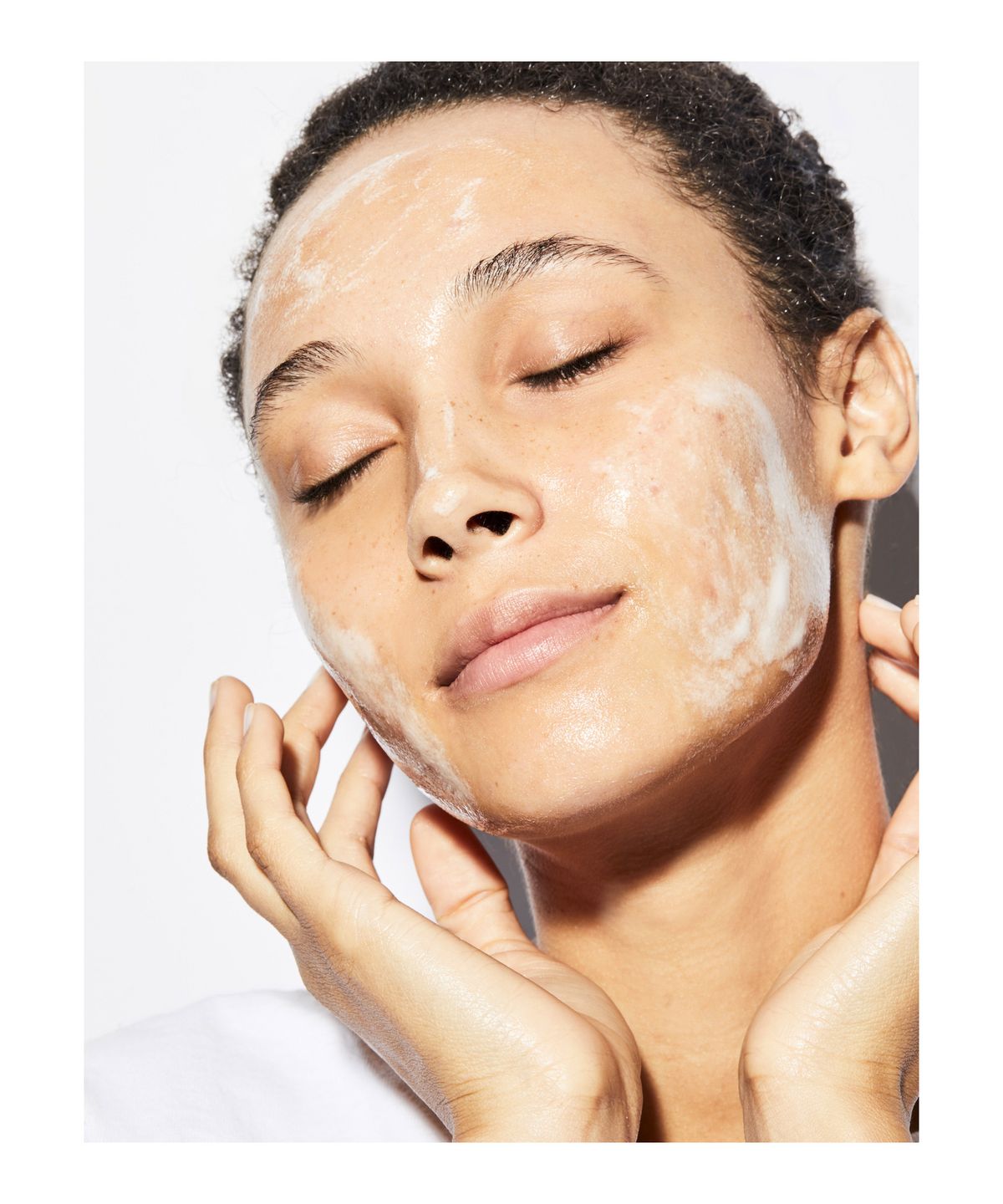 HONEST BEAUTY Gentle Gel Cleanser купить в Beauty Storage. Быстрая доставка по России и СНГ.