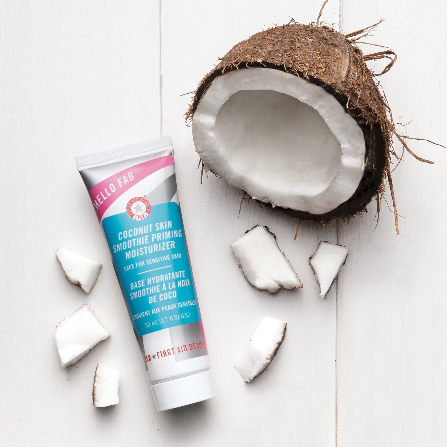 FIRST AID BEAUTY Hello FAB Coconut Skin Smoothie Priming Moisturizer