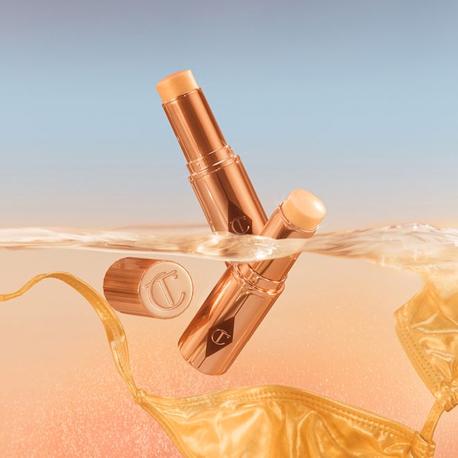 Купить CHARLOTTE TILBURY Unreal Highlighter Glazed Goddess на Beautystorage.ru. Быстрая доставка по России и СНГ.
