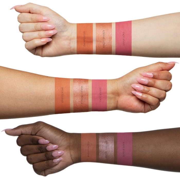 ARTIST COUTURE Love Sprung Blush Palette купить в Beauty Storage. Быстрая доставка по России и СНГ.