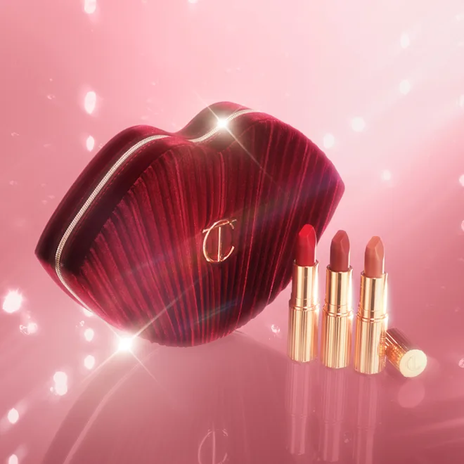 CHARLOTTE TILBURY Hot Lips Bag купить в Beauty Storage. Быстрая доставка по России и СНГ.