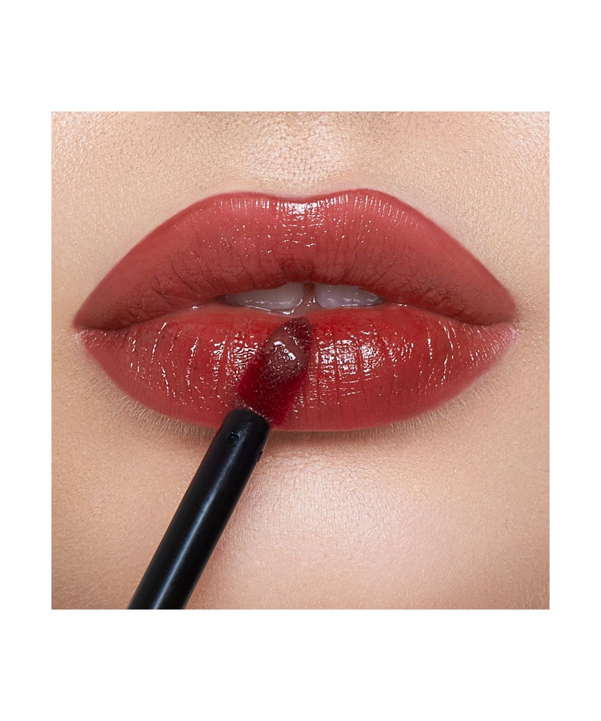 CHARLOTTE TILBURY Tinted Love купить в Beauty Storage. Быстрая доставка по России и СНГ.