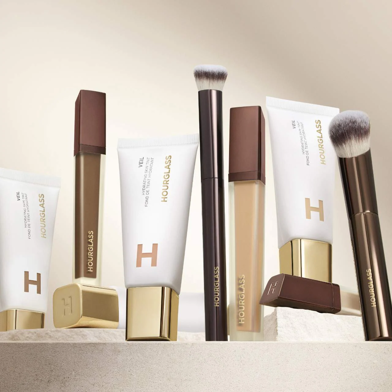 Купить HOURGLASS Vanish™ Airbrush Concealer на Beautystorage.ru. Быстрая доставка по России и СНГ.