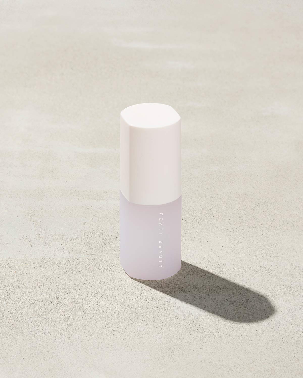 FENTY BEAUTY Baby What It Dew Travel-Size Makeup Refreshing Spray купить в Beauty Storage. Быстрая доставка по России и СНГ.
