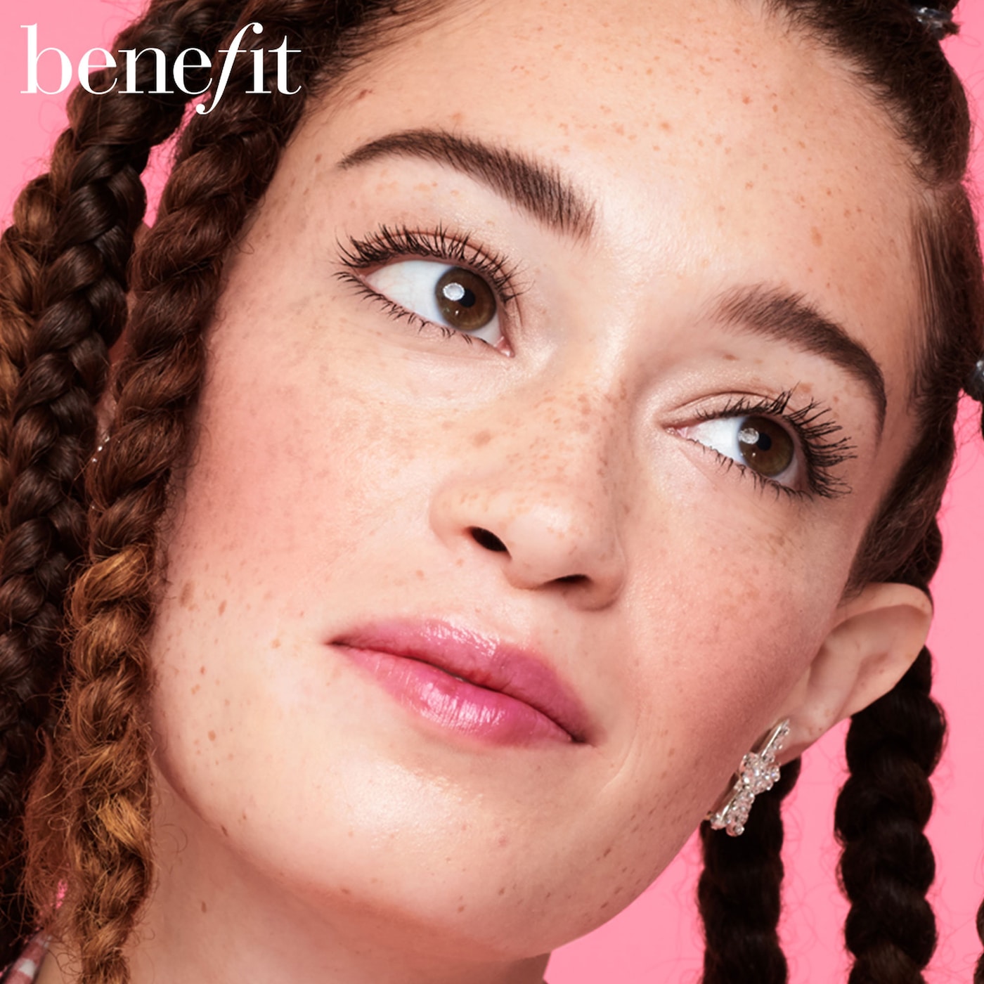 BENEFIT COSMETICS Roller Lash Curling & Lifting Mascara купить в Beauty Storage. Быстрая доставка по России и СНГ.