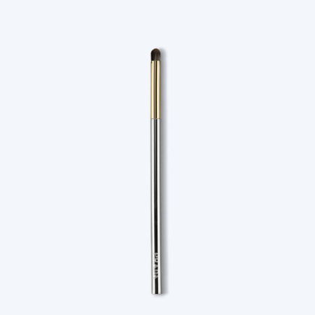 PRADA Eye Defining купить в Beauty Storage. Быстрая доставка по России и СНГ.
