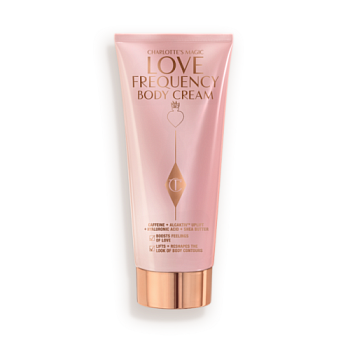 Купить CHARLOTTE TILBURY Charlotte's Magic Body Cream Love Frequency на Beautystorage.ru. Быстрая доставка по России и СНГ.
