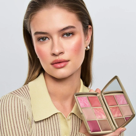 Купить HOURGLASS Ambient Lighting Edit Unlocked Palette - Love на Beautystorage.ru. Быстрая доставка по России и СНГ.