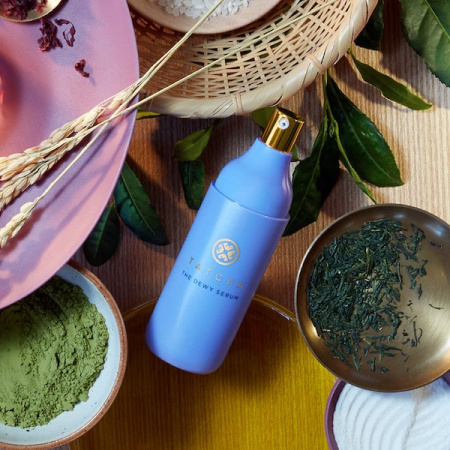 TATCHA The Dewy Serum Resurfacing and Plumping Treatment купить в Beauty Storage. Быстрая доставка по России и СНГ.