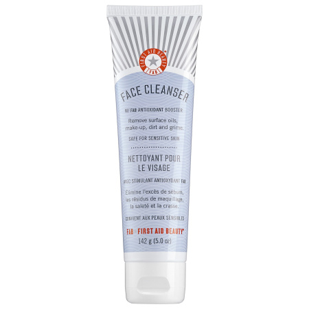 FIRST AID BEAUTY Face Cleanser