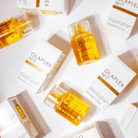 OLAPLEX No.7 Bonding Oil купить в Beauty Storage. Быстрая доставка по России и СНГ.
