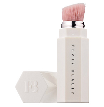 FENTY BEAUTY Portable Highlighter Brush 140
