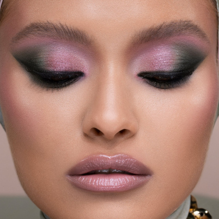 NATASHA DENONA Retro Glam Eyeshadow Palette купить в Beauty Storage. Быстрая доставка по России и СНГ.
