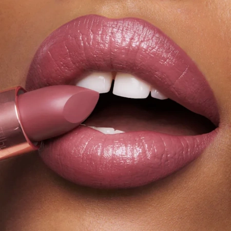 CHARLOTTE TILBURY Hollywood Iconic Mini Lip Trio купить в Beauty Storage. Быстрая доставка по России и СНГ.
