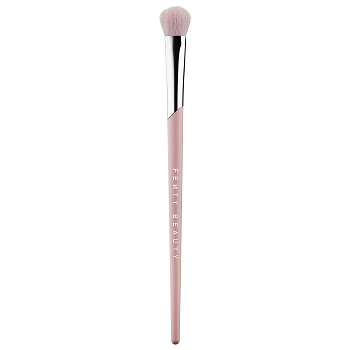 FENTY BEAUTY Plush Eyeshadow Brush 240