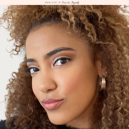 RARE BEAUTY by Selena Gomez Discovery Eyeshadow Palette купить в Beauty Storage. Быстрая доставка по России и СНГ.
