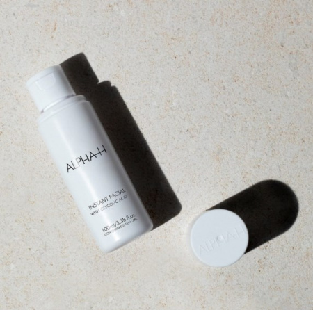 ALPHA-H Instant Facial