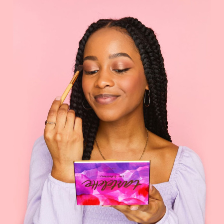 TARTE Tartelette™ In Bloom Clay Eyeshadow Palette купить в Beauty Storage. Быстрая доставка по России и СНГ.