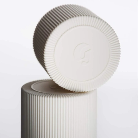 GLOSSIER Refillable Aluminum-Free Deodorant (Кейс)