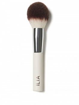 ILIA Finishing Powder Brush купить в Beauty Storage. Быстрая доставка по России и СНГ.