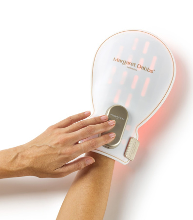 Купить MARGARET DABBS LONDON AstraeaNatura LED Hand Mitts на Beautystorage.ru. Быстрая доставка по России и СНГ.
