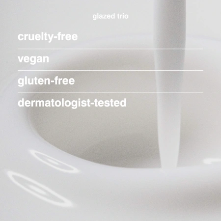 Купить RHODE Holiday Glazed Trio Gift Set  на Beautystorage.ru. Быстрая доставка по России и СНГ.