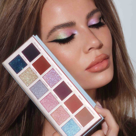 ANASTASIA BEVERLY HILLS Cosmos Eyeshadow Palette купить в Beauty Storage. Быстрая доставка по России и СНГ.