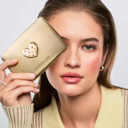 Купить HOURGLASS Ambient Lighting Edit Unlocked Palette - Love на Beautystorage.ru. Быстрая доставка по России и СНГ.