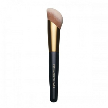 PAT MCGRATH LABS Skin Fetish: Sublime Perfection Highlighting Brush купить в Beauty Storage. Быстрая доставка по России и СНГ.PAT MCGRATH LABS Skin Fetish: Sublime Perfection Highlighting Brush купить в Beauty Storage. Быстрая доставка по России и СНГ.