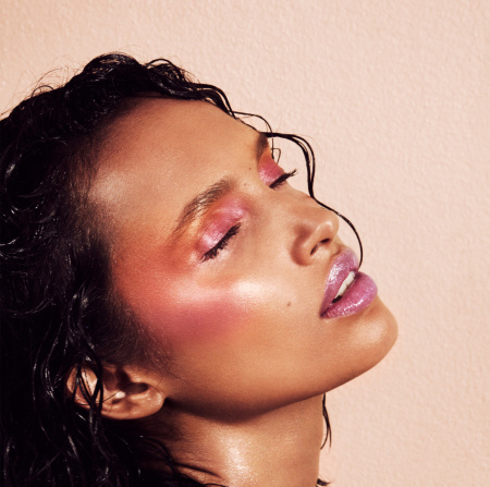 FENTY BEAUTY Precision Blending Eyeshadow Brush 230