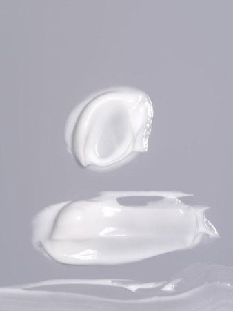 GLOSSIER Priming Moisturizer