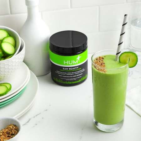 HUM NUTRITION Raw Beauty Skin & Energy Green Superfood Powder купить в Beauty Storage. Быстрая доставка по России и СНГ.